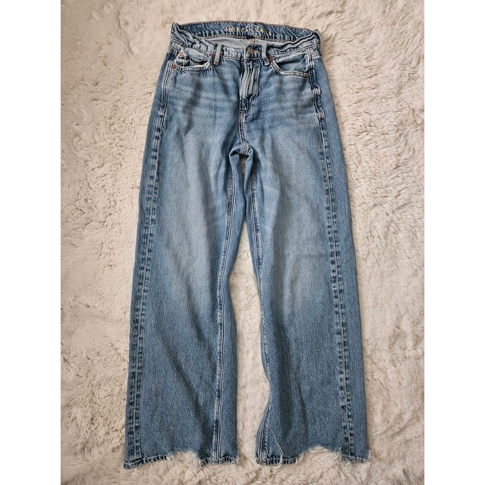 American Eagle High Waisted Wide Leg Jeans Women's Size 28 Medium Wash Raw Hem